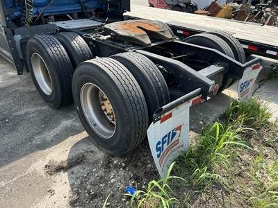 Rockwell CASCADIA 126 Cutoff for a Freightliner CASCADIA 126