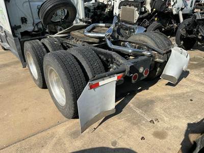 Rockwell CASCADIA Cutoff for a Freightliner CASCADIA