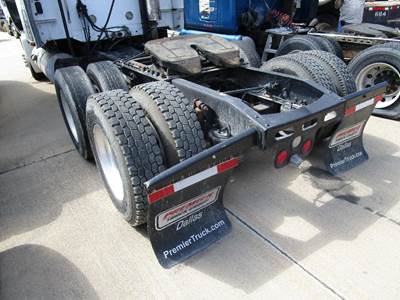 Rockwell COLUMBIA 120 Cutoff for a Freightliner COLUMBIA 120