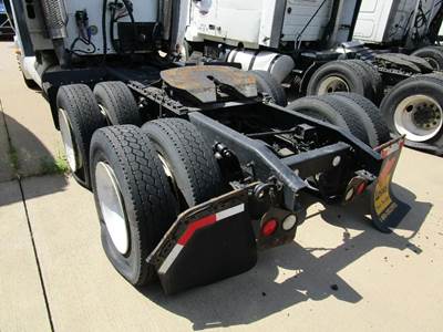 Rockwell COLUMBIA 120 Cutoff for a Freightliner COLUMBIA 120