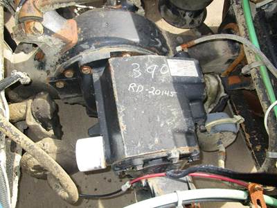 Rockwell FLD120 Cutoff for a Freightliner FLD120