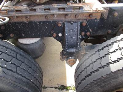 Rockwell RT40145 Cutoff for a Peterbilt 378