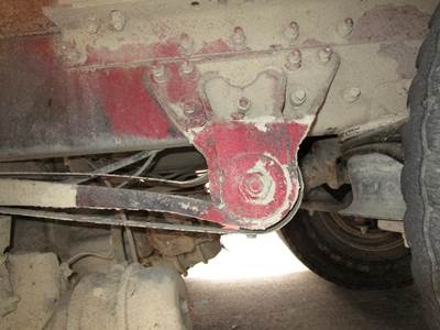 Rockwell RT40145 Cutoff for a Mack CX613 VISION