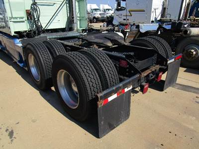 Rockwell VNL Cutoff for a Volvo VNL