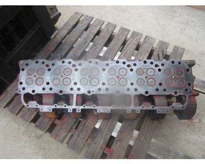 Caterpillar 3406B Cylinder Head