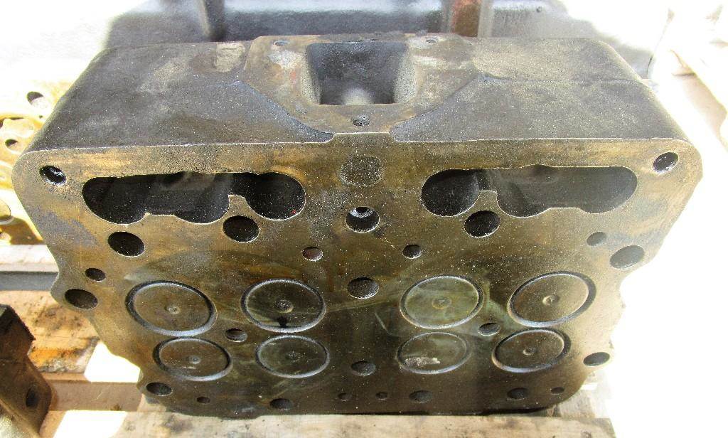 Cummins N14 Cylinder Head For Sale Crandall, TX 44321