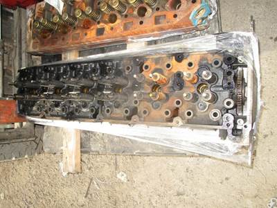 Detroit DD15 Cylinder Head