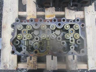 Mack Cylinder Head