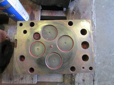 Mercedes-Benz OM460 Cylinder Head