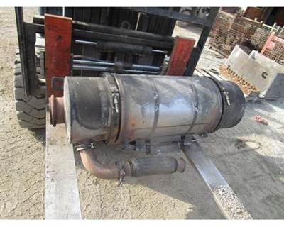Caterpillar C13 DPF Assembly