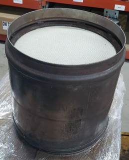 Detroit DD13 DPF Assembly