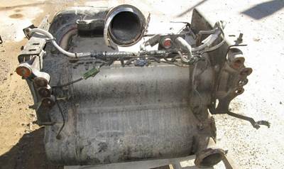 Detroit DD15 DPF Assembly
