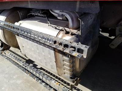 Detroit DD15 DPF Assembly for a Freightliner CASCADIA 125