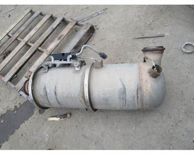 Detroit DD15 DPF Assembly