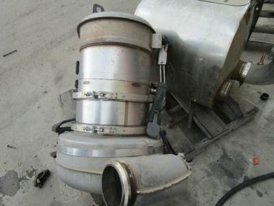 Mack DPF Assembly