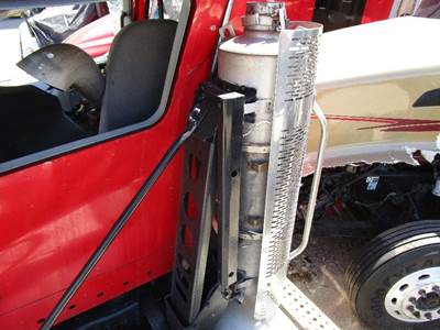 Mercedes-Benz OM460 DPF Assembly for a Freightliner COLUMBIA 112