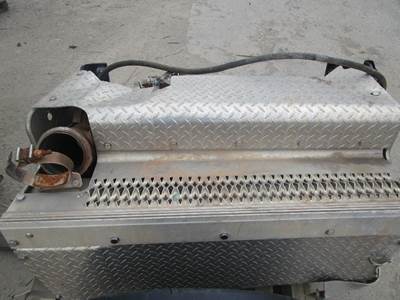 USED 386 PETERBILT DPF (DIESEL PARTICULATE FILTER) 2014