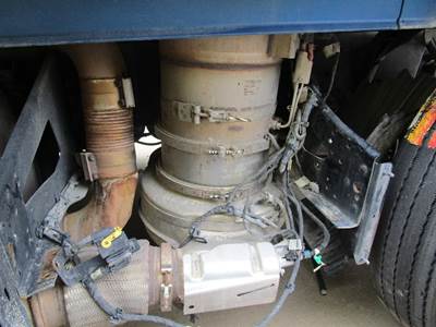 Volvo D13 DPF Assembly for a Volvo VNL