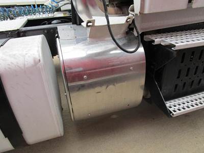 Volvo D13 DPF Assembly for a Volvo VNL