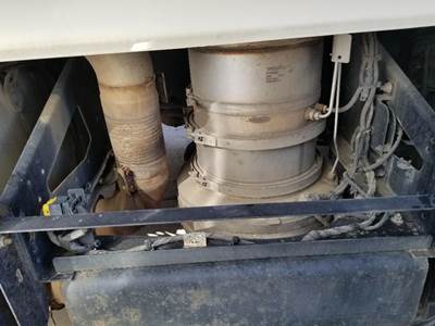 Volvo D13 DPF Assembly for a Volvo VNL