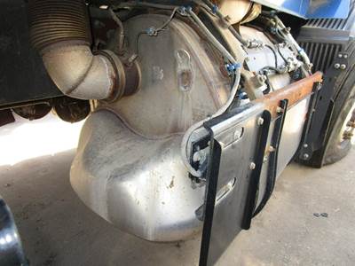 Volvo D13 DPF Assembly for a Volvo VNL