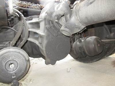 Alliance RT40-4 HT Front Differential for a Freightliner CASCADIA