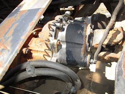 Eaton DS404 Front Differential for a Freightliner COLUMBIA 120