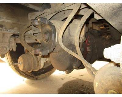 Eaton DS404 Front Differential for a Peterbilt 379