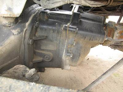 Eaton DS405 Front Differential for a Mack CXU613