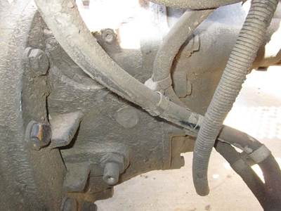 Eaton DSH40P Front Differential for a Peterbilt 378