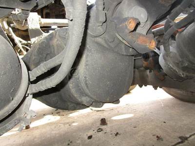 Eaton DSP40 Front Differential for a Kenworth T600