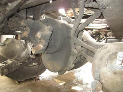 Eaton DSP40 Front Differential for a Peterbilt 379