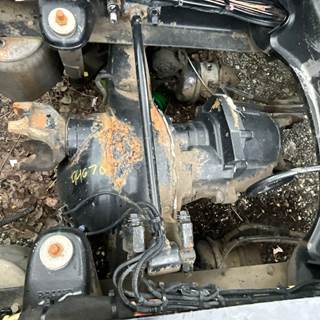 Eaton DSP40 Front Differential for a Peterbilt 587