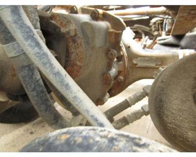 Eaton DSP40 Front Differential for a Kenworth W900