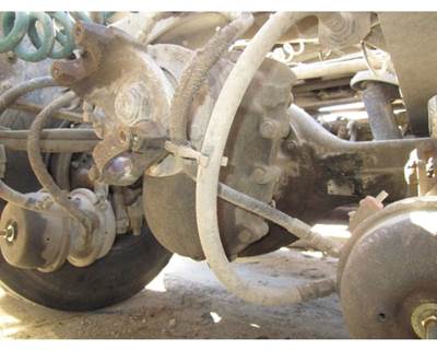 Eaton DSP40 Front Differential for a Peterbilt 379