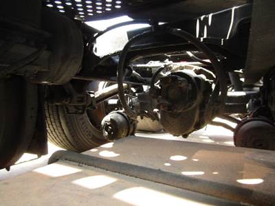 Eaton DSP41 Front Differential for a Kenworth T700