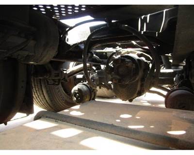 Eaton DSP41 Front Differential for a Kenworth T700