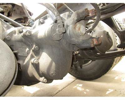 Eaton DST40 Front Differential for a International 9200I