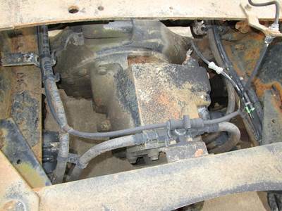 Rockwell MD20143 Front Differential for a Volvo VNL