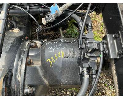 Rockwell MD2014X Front Differential for a Volvo VNL