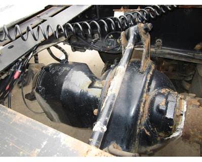 Rockwell MD2014X Front Differential for a Mack CXU613