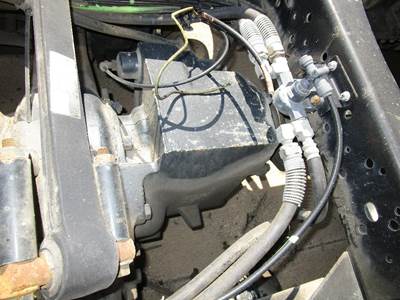 Rockwell RD20145 Front Differential for a Volvo VNL