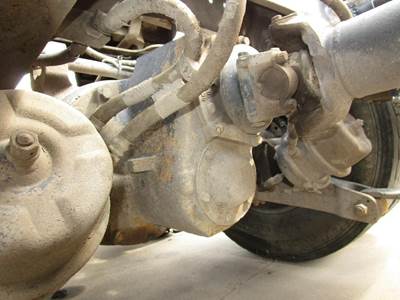 Rockwell RD20145 Front Differential for a Kenworth T600