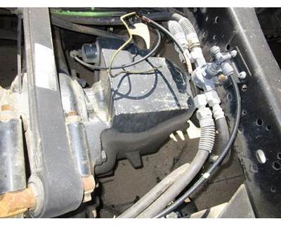 Rockwell RD20145 Front Differential for a Volvo VNL