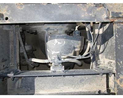 Rockwell RD20145 Front Differential for a Volvo VNL