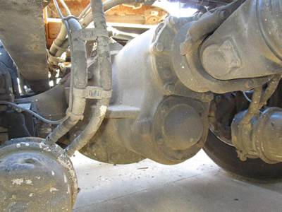 Rockwell RD20145A Front Differential for a Volvo VNL