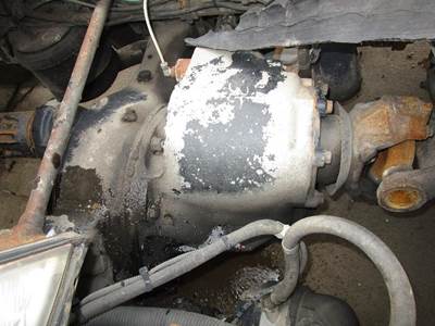 Rockwell RD20145A Front Differential for a Freightliner COLUMBIA 120