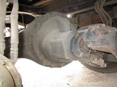 Alliance RS20.0-4 Rear Differential for a Freightliner M2 106