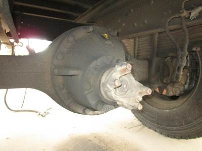 Eaton 19060-S Rear Differential for a GMC C7500