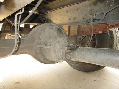 Eaton 19060-S Rear Differential for a GMC C7500